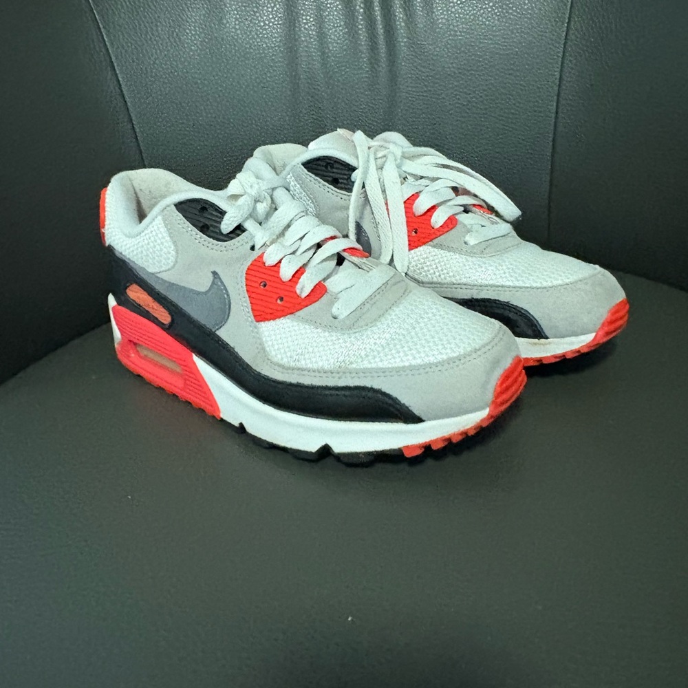 Nike Air Max Sneakers - Gray and Red